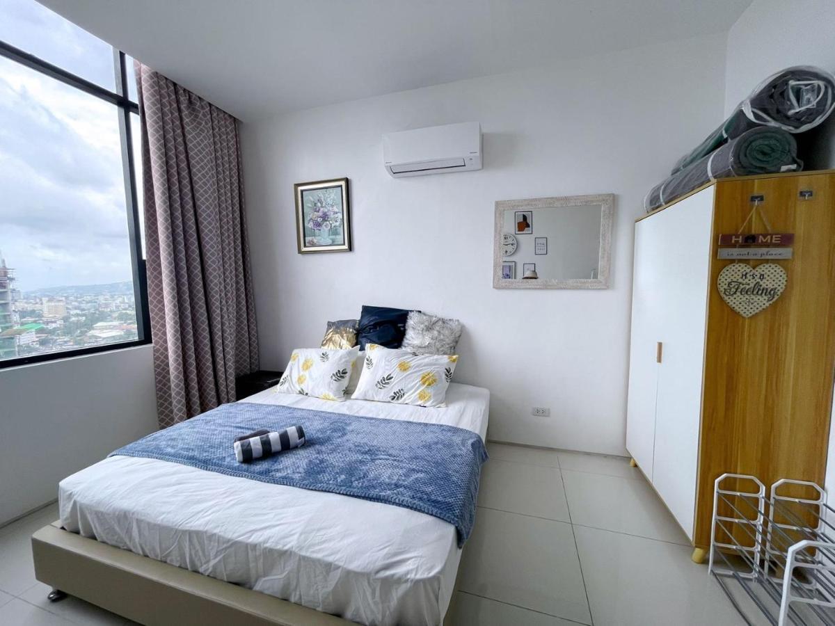 Cebu Aviner Lägenhet Exteriör bild