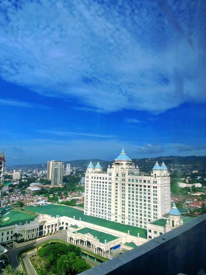 Cebu Aviner Lägenhet Exteriör bild